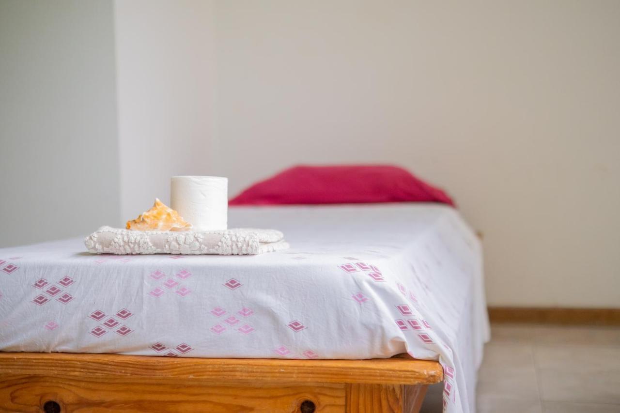 Simabo'S Backpackers' Hostel มินเดโล ภายนอก รูปภาพ