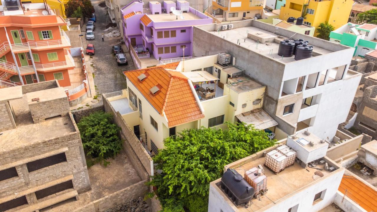 Simabo'S Backpackers' Hostel มินเดโล ภายนอก รูปภาพ
