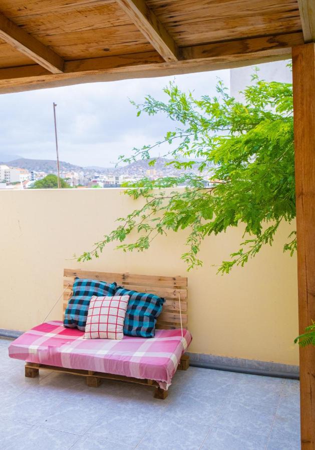 Simabo'S Backpackers' Hostel มินเดโล ภายนอก รูปภาพ