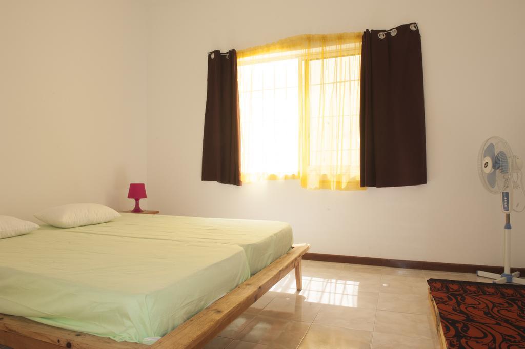 Simabo'S Backpackers' Hostel มินเดโล ภายนอก รูปภาพ